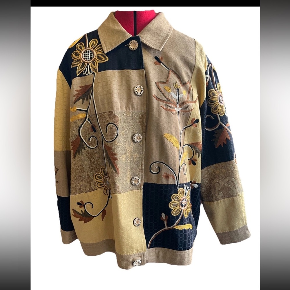 #7 Women's Multicolor Patchwork Jacket And Top - image 2